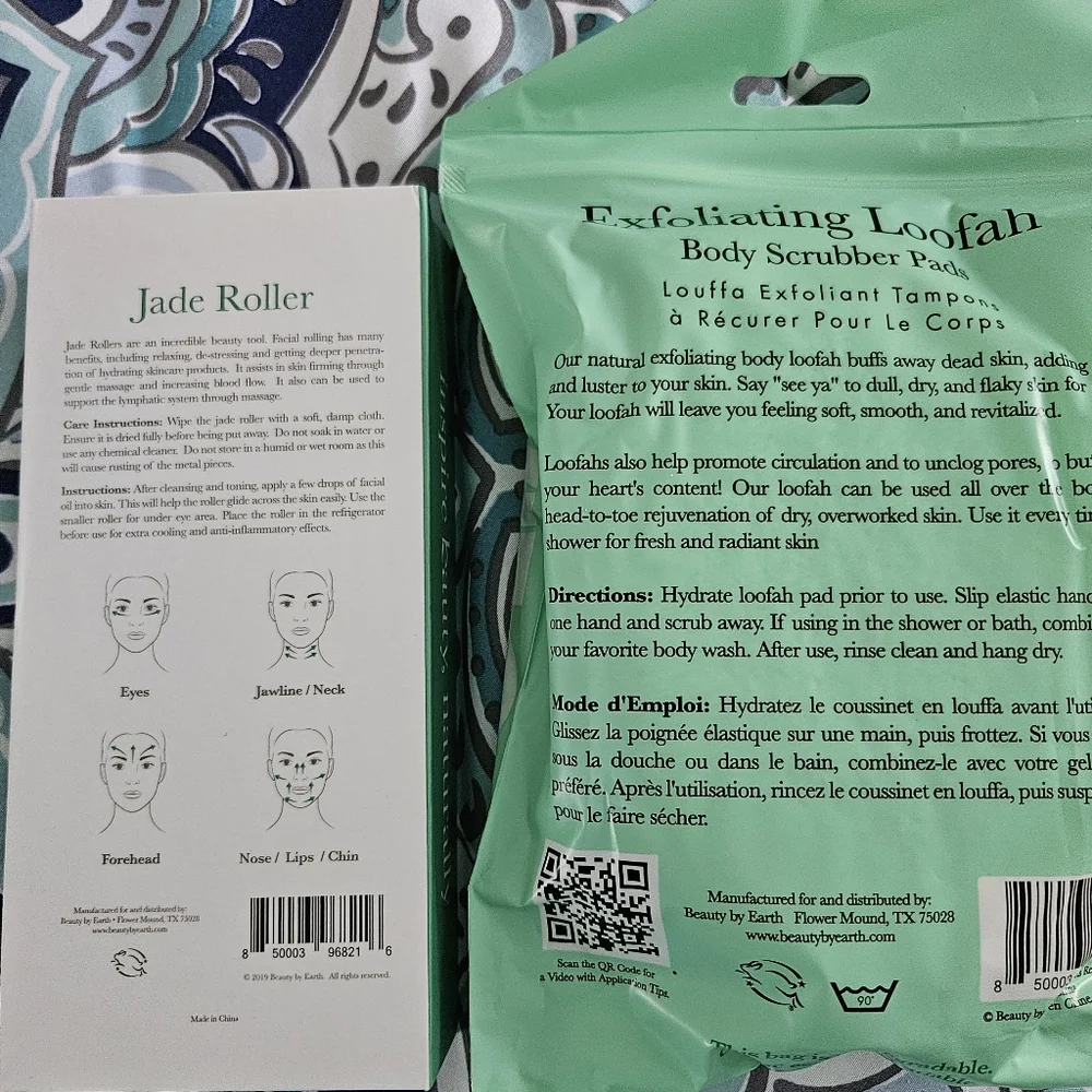 Beauty by Earth Bundle...Jade Roller plus pkg of 2 Exfoliating Loofahs...NEW - Picture 2 of 3